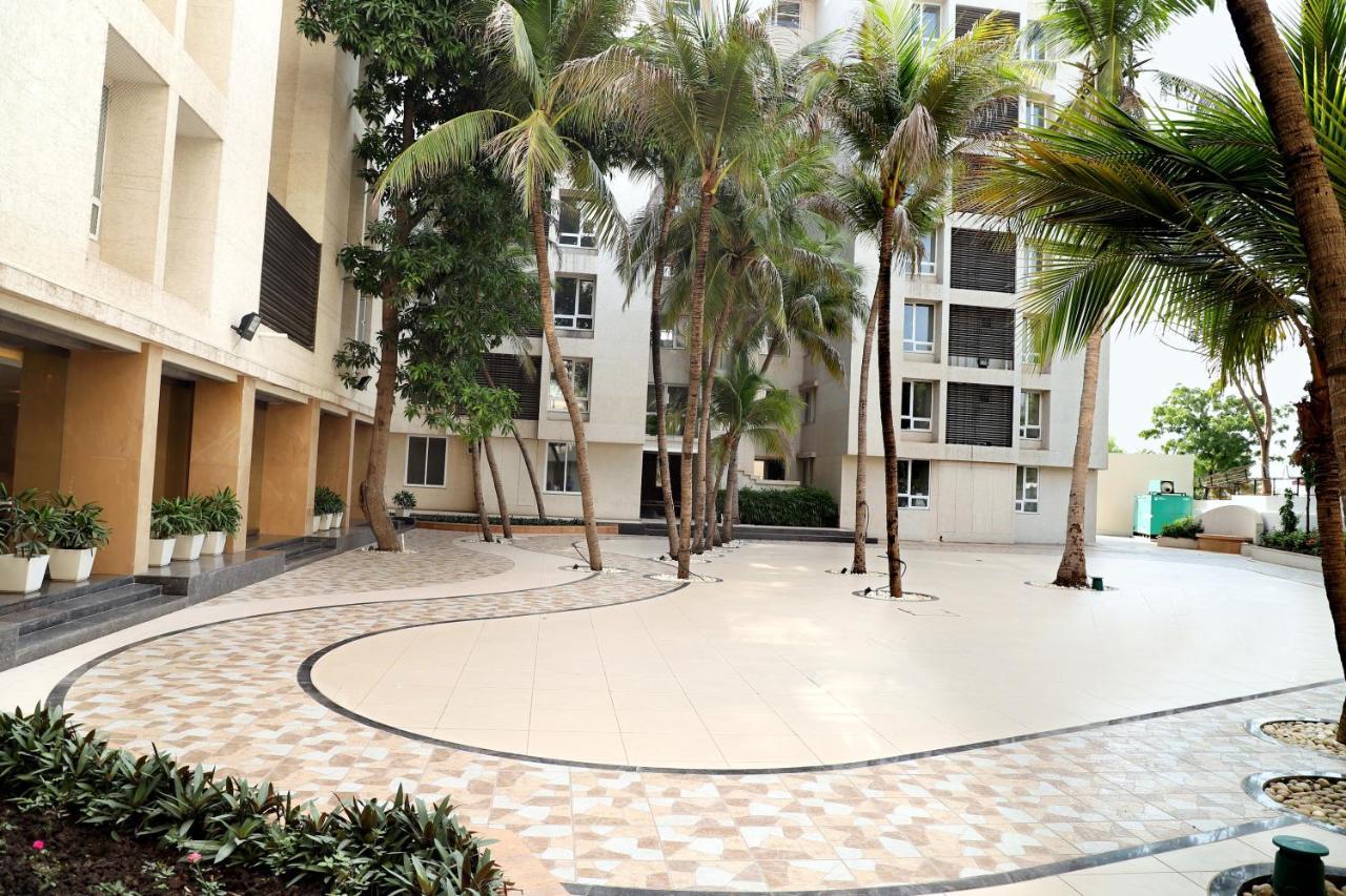 Quality Inn Patria Suites, Rajkot Ngoại thất bức ảnh