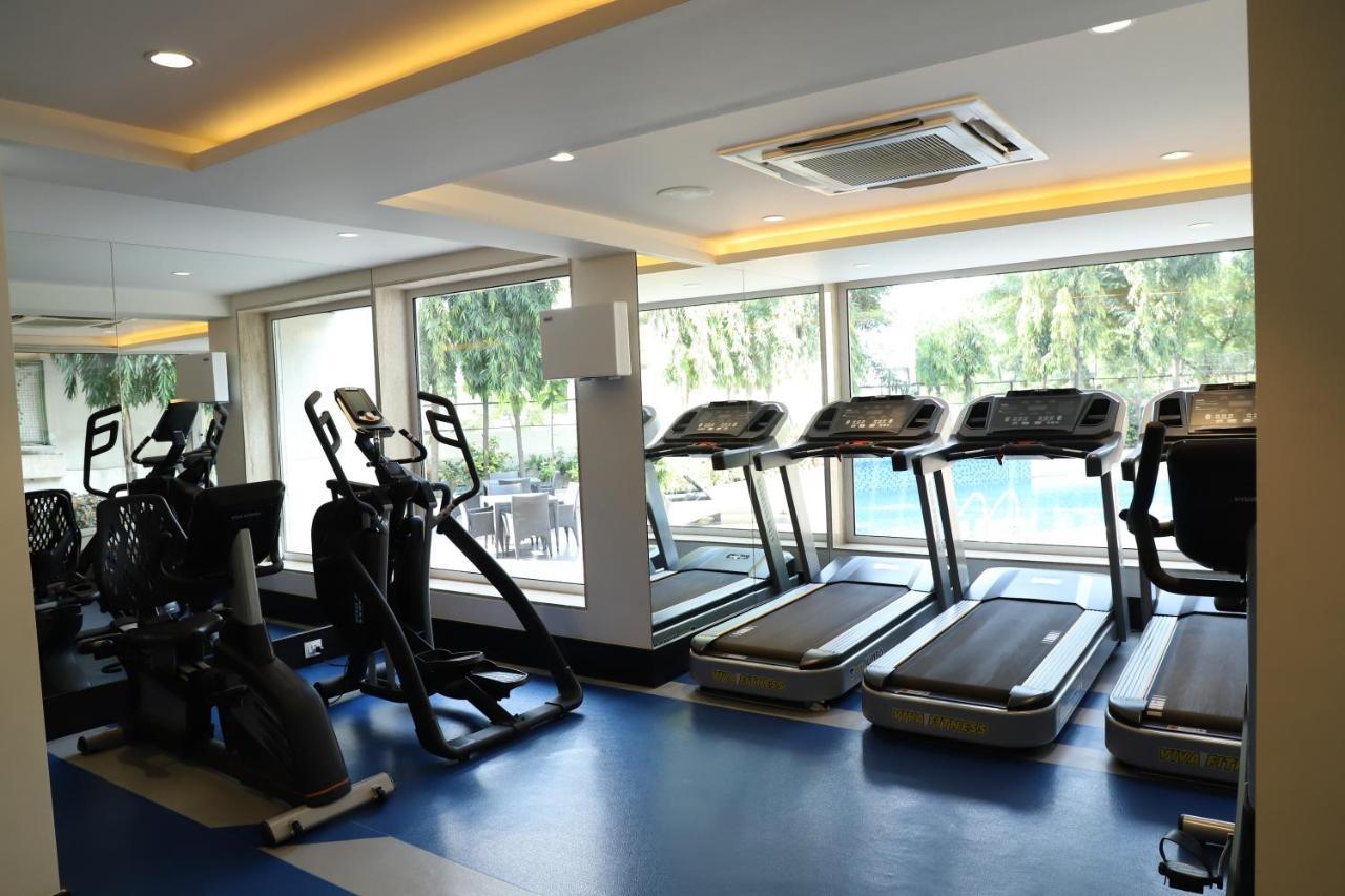 Quality Inn Patria Suites, Rajkot Ngoại thất bức ảnh